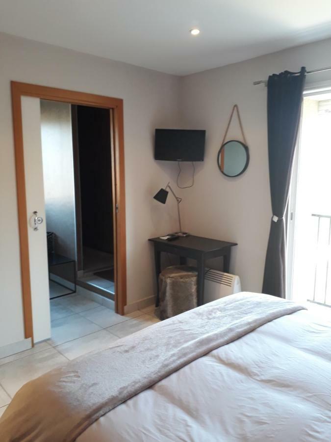 Guest House Domaine Des Grouilleres Saint-Clair-du-Rhone Ngoại thất bức ảnh